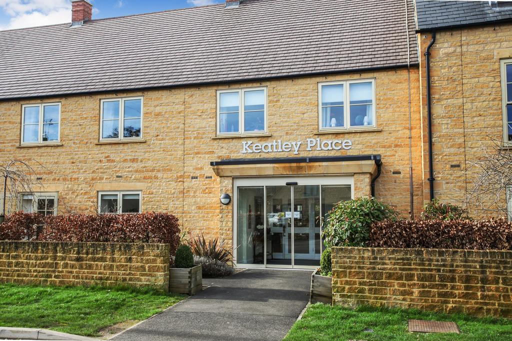 Keatley Place, Hospital Road, MoretoninMarsh. GL56 0DQ 1 bed flat for sale £175,000
