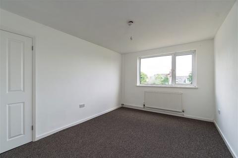 2 bedroom flat for sale - Home Park, Plymouth PL2