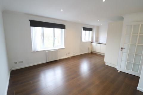 39 Benyon Path, South Ockendon, RM15 6PE