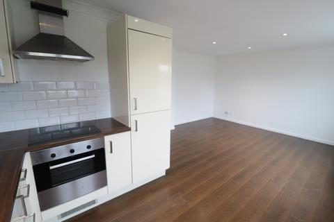 39 Benyon Path, South Ockendon, RM15 6PE