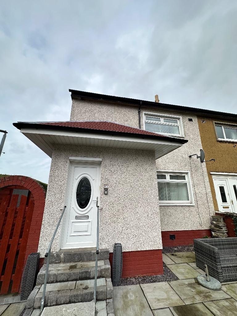Hamilton, Lanarkshire ML3 2 bed terraced house for sale £80,000