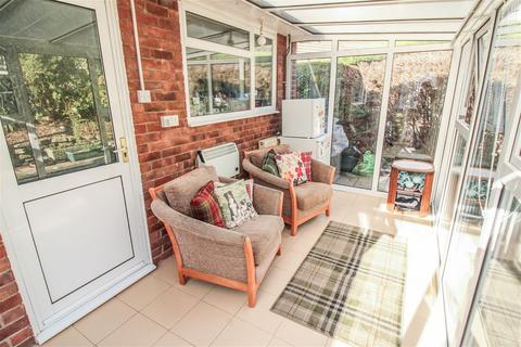 81 Hillside Road, Portishead, Bristol, BS20 8LJ