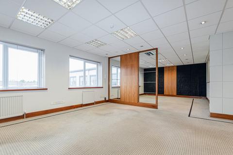 Office to rent - Suite 9, Haviland House, Cobham Road, Ferndown Industrial Estate, BH21 7PE