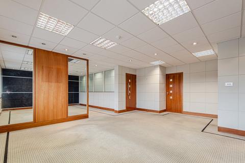 Office to rent - Suite 9, Haviland House, Cobham Road, Ferndown Industrial Estate, BH21 7PE