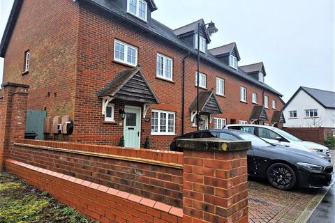4 bedroom townhouse for sale - Trenchard Close, Waterlooville, Hampshire