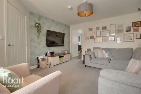 3 bedroom semi-detached house for sale - Blue Rock Drive, Aylesbury