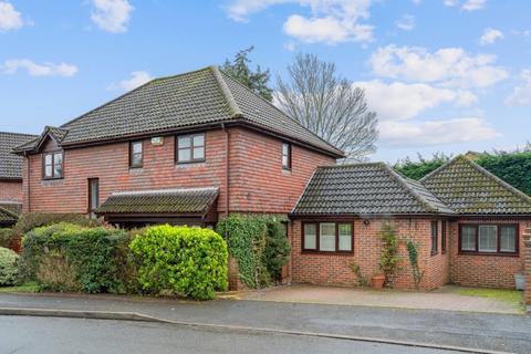 4 bedroom detached house for sale, Highgrove Park, Maidenhead