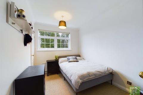 undefined, The Farthingales, Maidenhead, Berkshire, SL6