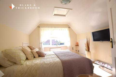 20 Donne Drive, Jaywick, Clacton-on-sea, CO15 2ND