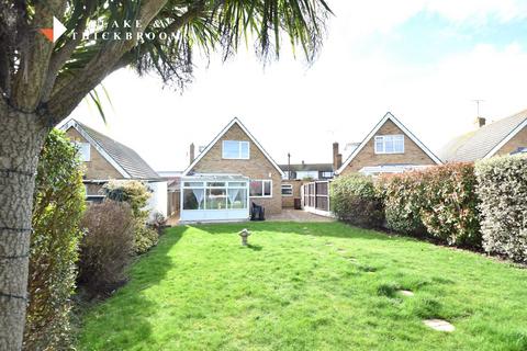20 Donne Drive, Jaywick, Clacton-on-sea, CO15 2ND