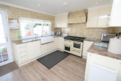 2 bedroom park home for sale, Woodlands Park, Biddenden TN27