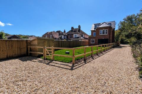 5 bedroom detached house for sale, FUNTLEY ROAD, FUNTLEY - BRAND NEW HOME