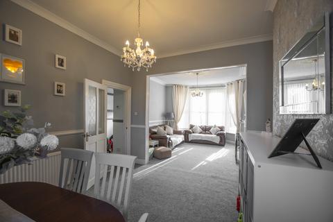 201 Gladstone Road, Barry, CF62 8NB