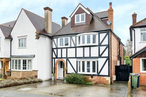East Molesey - 5 bedroom detached house for sale