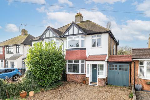 3 bedroom semi-detached house for sale - Thornton Crescent, Coulsdon, CR5