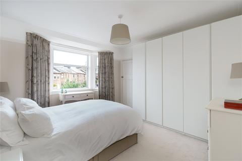 14 Carrick Crescent, Giffnock, Glasgow, G46 6PP