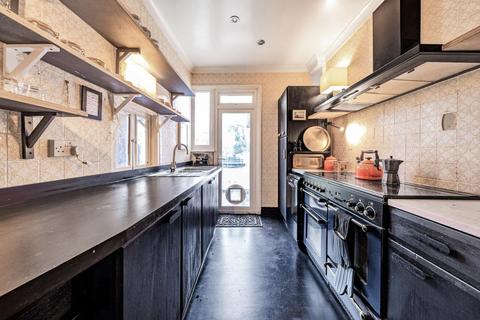 137 Como Road, London, SE23 2JN
