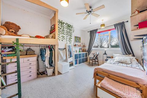 137 Como Road, London, SE23 2JN