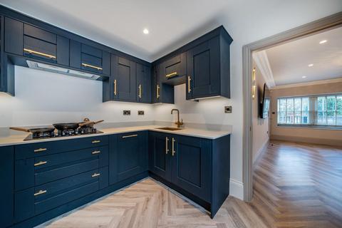 1a Queensthorpe Mews, London, SE26 4PN