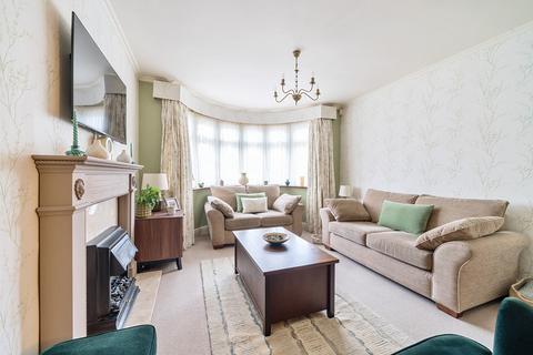 19 Highfield Road, Romford, RM5 3RA
