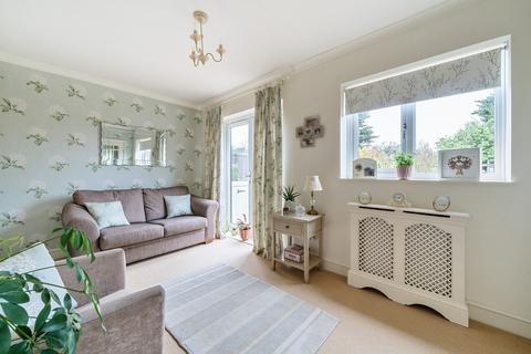 19 Highfield Road, Romford, RM5 3RA