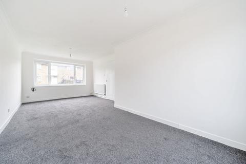 41 Byland Grove, Grimsby, DN37 9JH