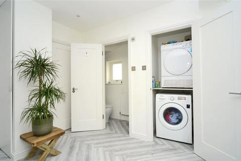 9 Chipstead Way, Woodmansterne, Banstead, SM7 3JH