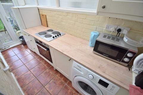 1 bedroom in a house share to rent - Liverpool Road, Reading