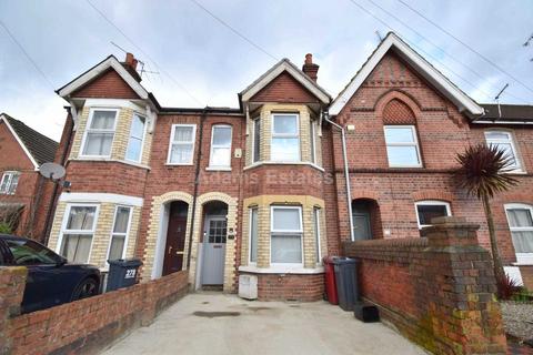 1 bedroom in a house share to rent, Liverpool Road, Reading