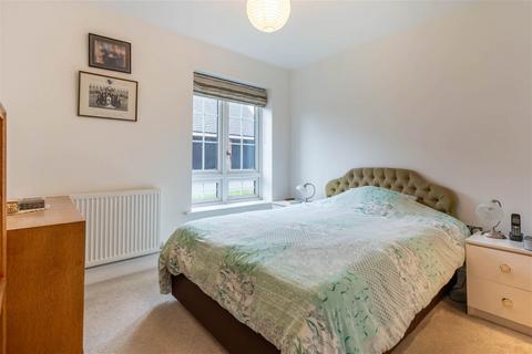 2 bedroom apartment for sale, Butterwick Close, Barnt Green, B45 8DJ