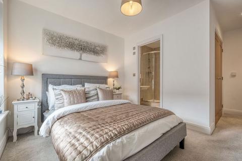 52 Butterwick Close, Barnt Green, Birmingham, B45 8DJ