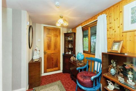 15 Burden Road, Wirral, CH46 6BG
