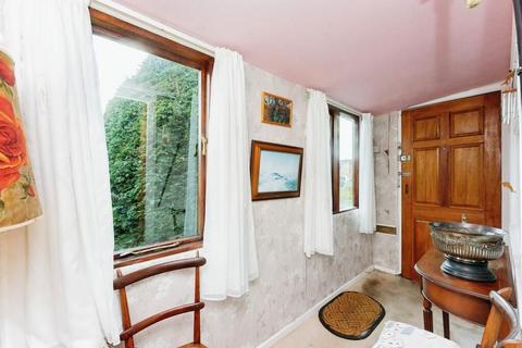 15 Burden Road, Wirral, CH46 6BG
