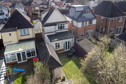 4 bedroom detached house for sale - Muscliffe Lane, EPIPHANY CATCHMENT