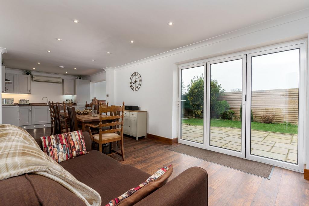 Open Plan Kitchen Dining Area