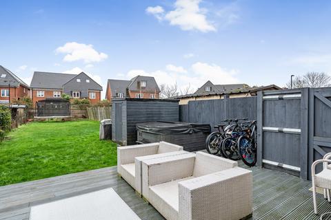 138 Avery Hill Road, London, SE9 2EY
