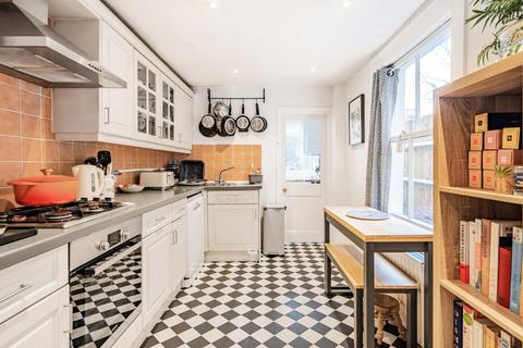 4 bedroom terraced house for sale, Ormeley Road, Balham