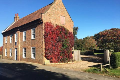 4 bedroom detached house for sale, Castlethorpe Corner, Castlethorpe, North Lincolnshire, DN20