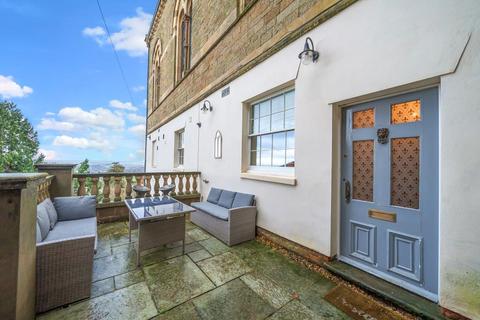 2 bedroom flat for sale, Wells Road,  Malvern,  WR14