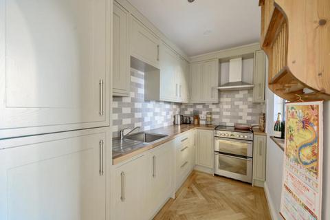 2 bedroom flat for sale, Wells Road,  Malvern,  WR14