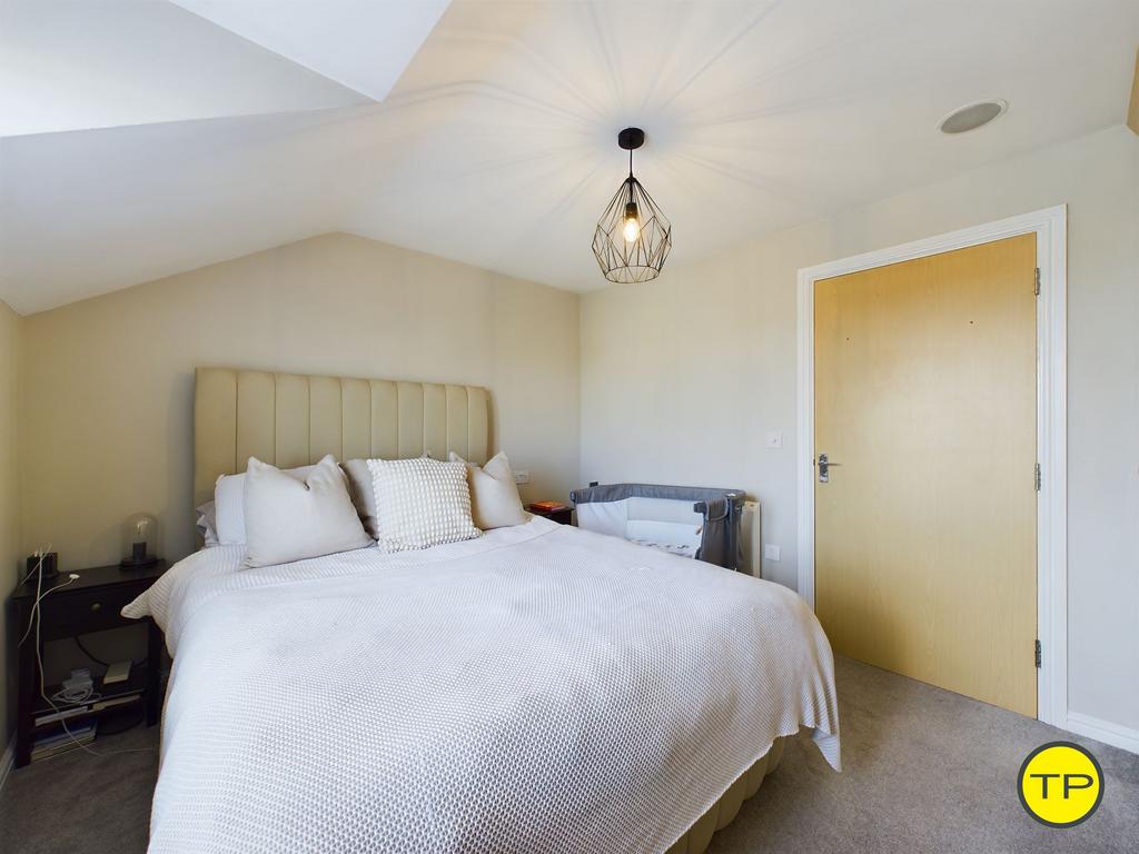 Main bedroom