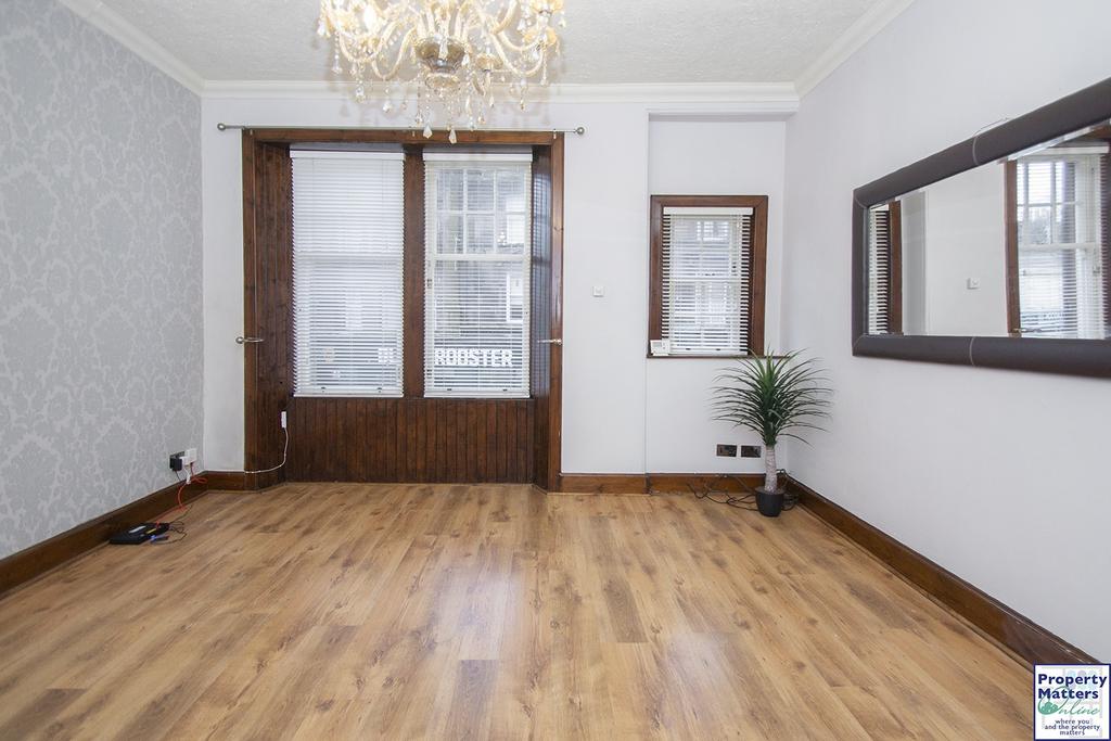 1 Bedroom Upper Flat