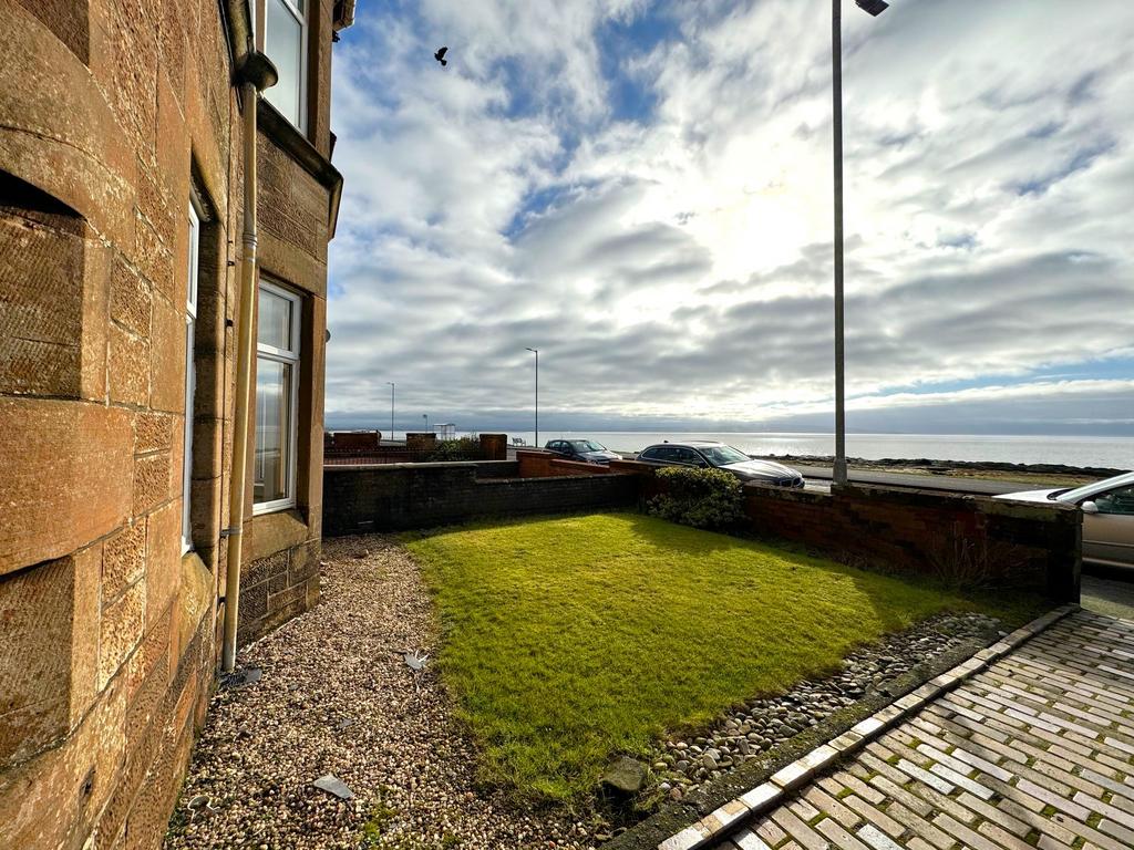 Titchfield Road, Troon KA10 2 bed ground floor flat for sale £115,000