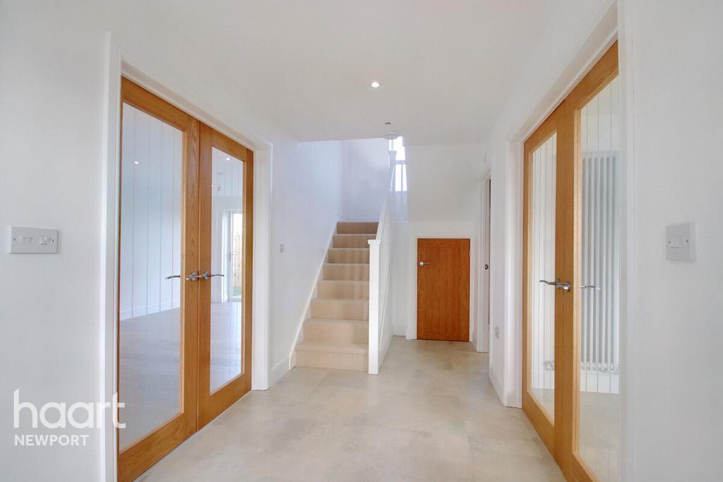 Ridgeway Hill, Newport 4 bed detached house for sale £550,000