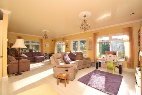 4 bedroom bungalow for sale - Foxhall Road, Ipswich, Suffolk, IP4