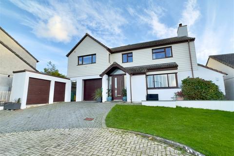 5 bedroom detached house for sale, Padstow, PL28