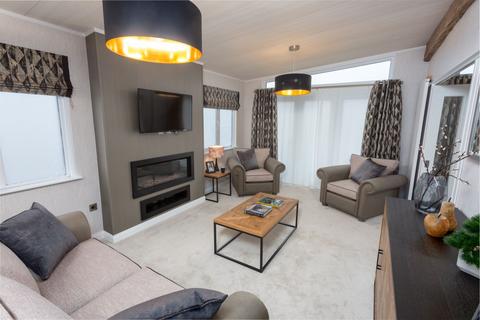 2 bedroom lodge for sale - Allerthorpe East Riding of Yorkshire