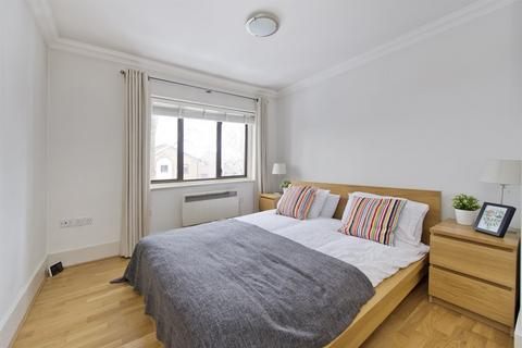 1 bedroom flat for sale, St Helen's Gardens, London, W10