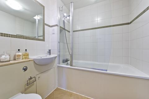 1 bedroom flat for sale, St Helen's Gardens, London, W10