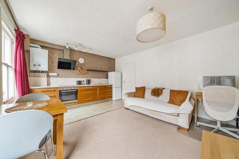 1 bedroom flat for sale, Melina Road, Shepherds Bush